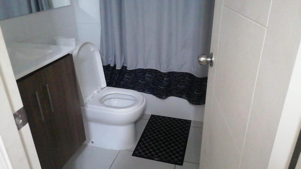 Departamento A Pasos De Playa, Casino, Quinta Vergara Reloj De Flores *